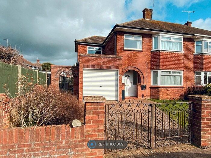 4 Bedroom Semi-Detached House To Rent In Baden Powell Drive, Colchester, CO3