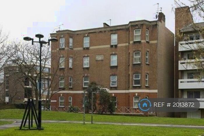 2 Bedroom Flat To Rent In Porchester House, London, E1