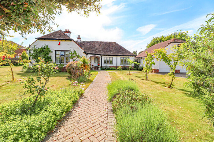 4 Bedroom Detached Bungalow For Sale In St Catherines Road, Hayling Island, PO11