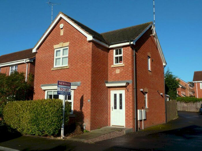 3 Bedroom Detached House To Rent In Leylands Way, Warwick, CV34