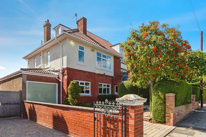 5 Bedroom Detached House For Sale In Elm Grove, Hartlepool, TS26