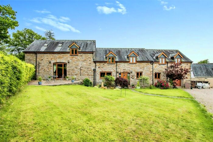 3 Bedroom Barn Conversion For Sale In Drefach, Llanelli, Carmarthenshire, SA14