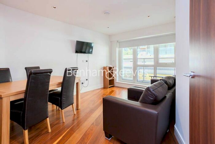 1 Bedroom Flat To Rent In Longfield Avenue, Ealing, W5