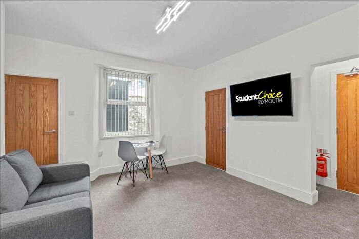 1 Bedroom Apartment To Rent In Chedworth Street, Plymouth, PL4