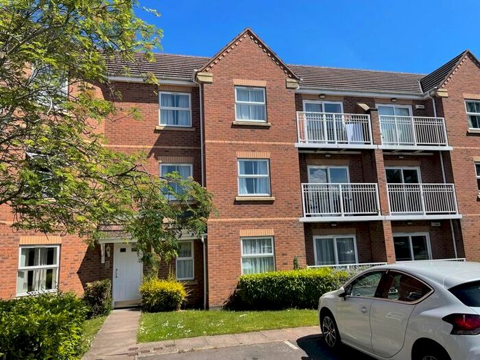 2 Bedroom Flat To Rent In Kilderkin Court, Parkside, Coventry, CV1