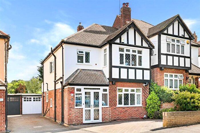 3 Bedroom Semi-Detached House For Sale In Wood Mead, Epping, CM16