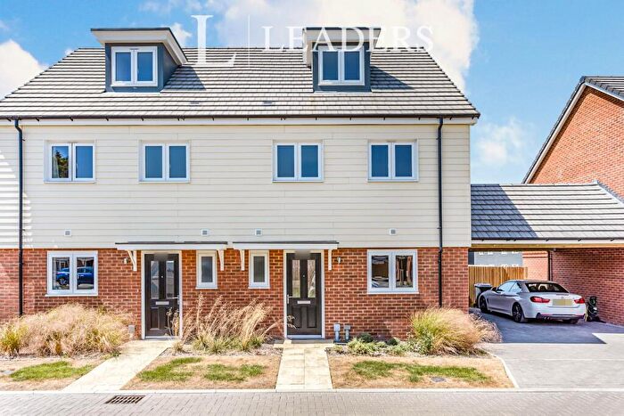 4 Bedroom House To Rent In Goldcrest Drive, Sayers Common, BN6