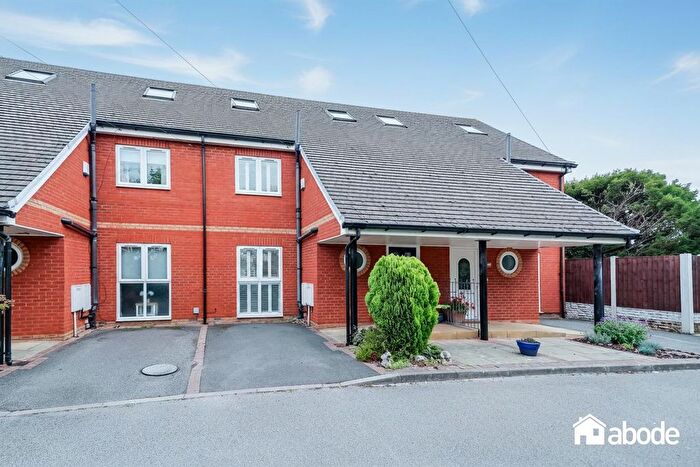 4 Bedroom Town House For Sale In Holly Mews, Crosby, Liverpool, L23