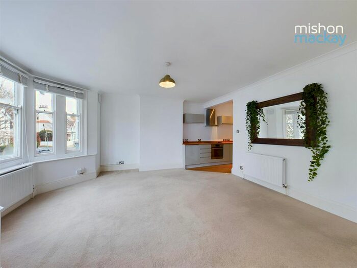 4 Bedroom Flat To Rent In Lyndhurst Road, Hove BN3