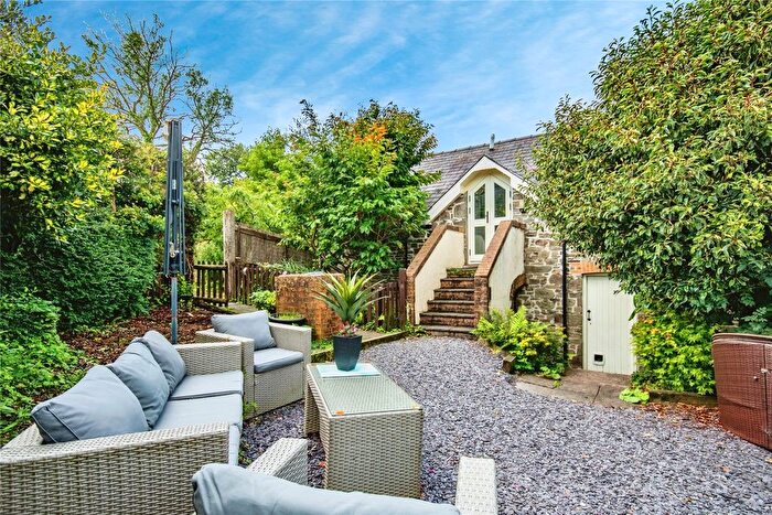 1 Bedroom Barn Conversion For Sale In Llansteffan, Carmarthen, Carmarthenshire, SA33