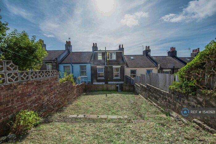 6 Bedroom Terraced House To Rent In Milner Road, Brighton, BN2