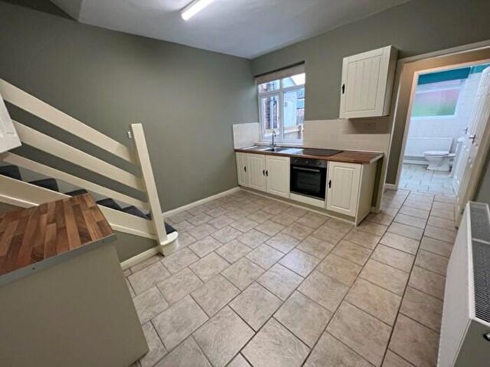2 Bedroom Terraced House To Rent In Belvedere Road. Woodville, DE11