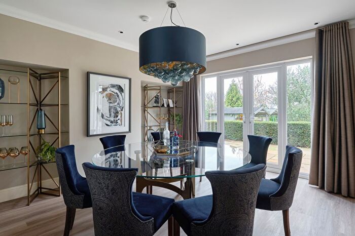4 Bedroom Detached House For Sale In Rowlands Castle, Hampshire, PO9