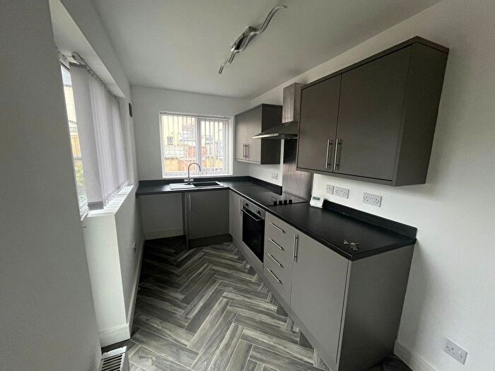 2 Bedroom Property To Rent In Gorton Street, Blackpool, Lancashire, FY1