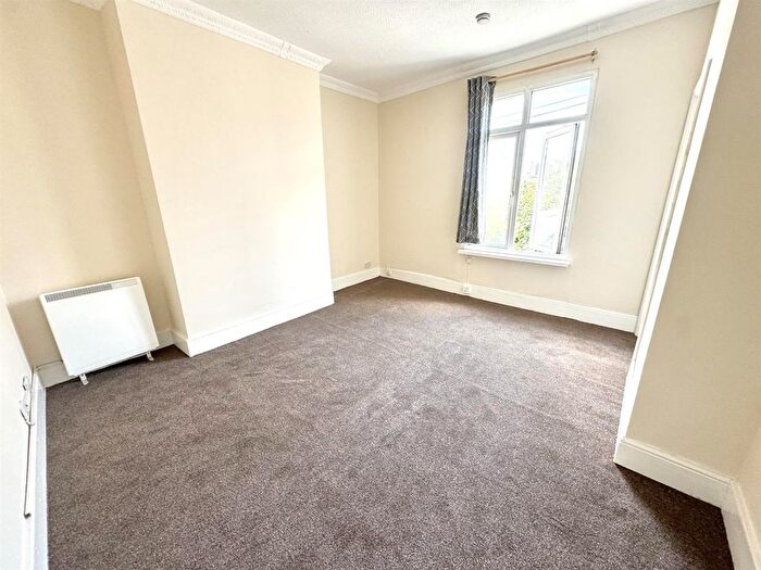1 Bedroom Flat For Sale In Montague Road, Croydon, CR0