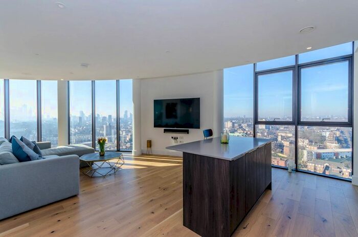 2 Bedroom Flat To Rent In East, Dalston, London, E8