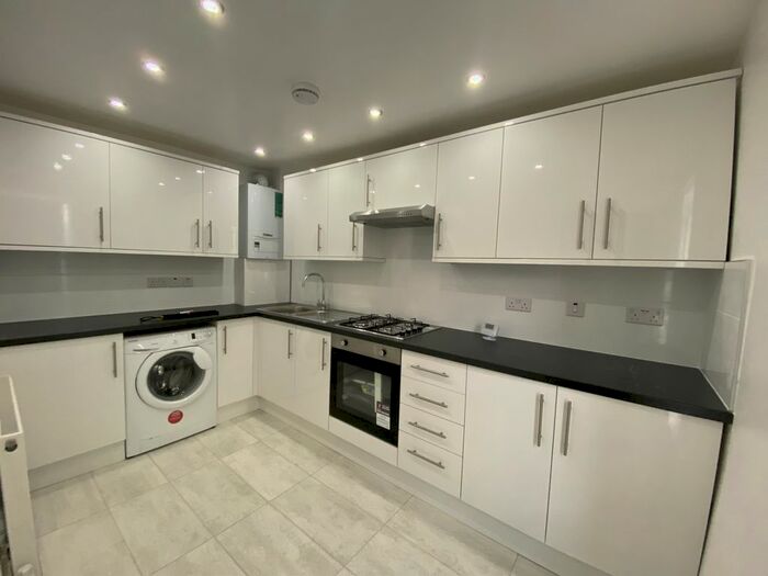 2 Bedroom Maisonette To Rent In Sandy Hill Road, London SE18