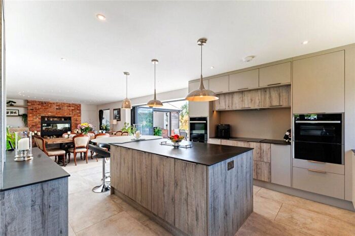 4 Bedroom Detached House For Sale In Honeystreet, Pewsey, Wiltshire, SN9