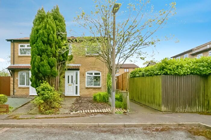 2 Bedroom End Of Terrace House For Sale In Meadow View, Barry, CF63