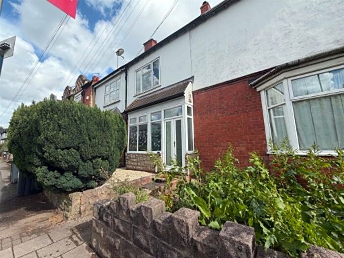 3 Bedroom Property To Rent In Fordhouse Lane, Stirchley, Birmingham, B30