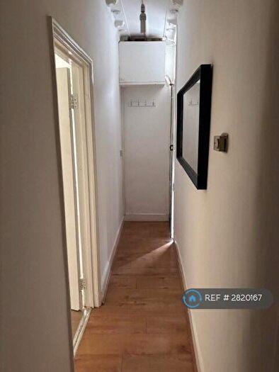 1 Bedroom Flat To Rent In Forest Gate, London, E7