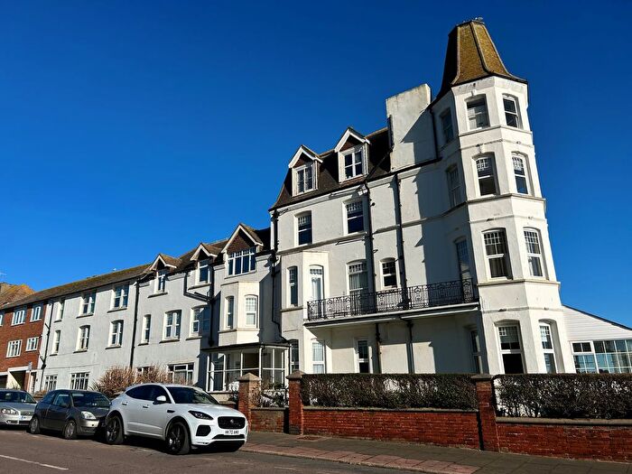 1 Bedroom Flat To Rent In The Links, Bolebrook Road, Bexhill-On-Sea, TN40