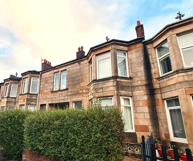 2 Bedroom Flat To Rent In Corsewall Street, Coatbridge, Lanarkshire, ML5