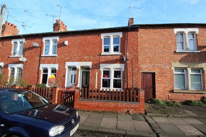 3 Bedroom Detached House To Rent In Chaucer Street, Kingsley, Northampton, NN2