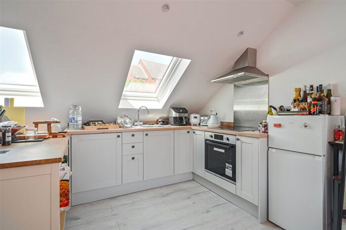 Studio To Rent In Denmark Street, Wokingham, Berkshire, RG40