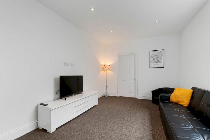 6 Bedroom Terraced House To Rent In Lisson Grove, Plymouth PL4