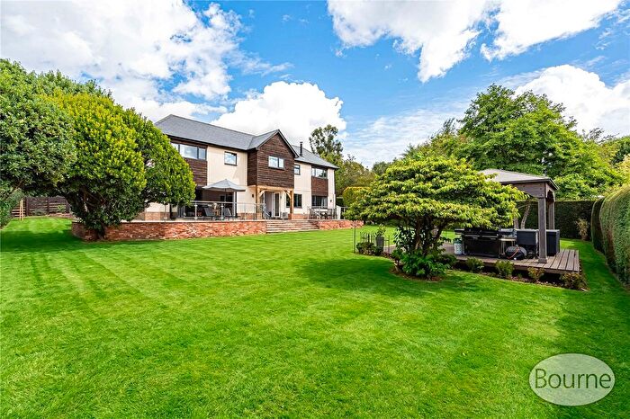 5 Bedroom Detached House For Sale In Wych Hill Way, Woking, Surrey, GU22
