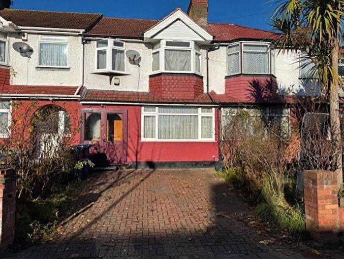 3 Bedroom Terraced House To Rent In Empire Road, Perivale, UB6
