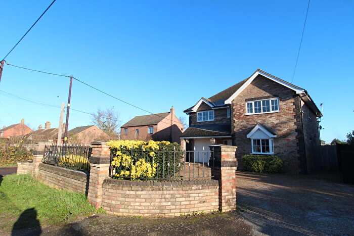 4 Bedroom Detached House For Sale In Aspal Lane, Beck Row, Bury St. Edmunds, IP28