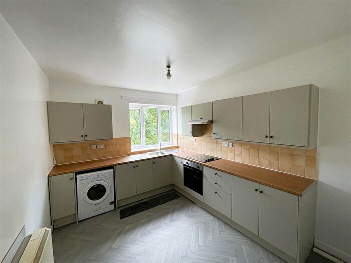 1 Bedroom Property To Rent In Moorland Road, Stoke-On-Trent, ST6