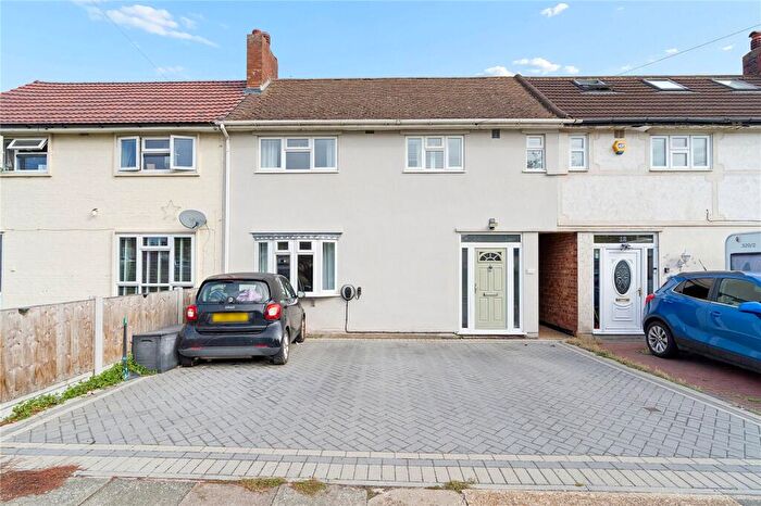 2 Bedroom Terraced House For Sale In White Hart Lane, Romford, RM7