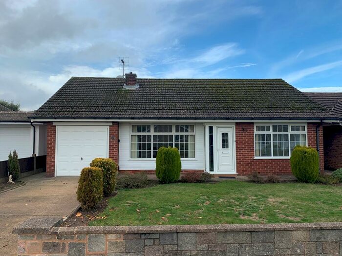 3 Bedroom Bungalow To Rent In Woodside Avenue, Mansfield, NG18