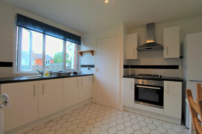 3 Bedroom Semi Detached House To Rent In Rye Close, Guildford, GU2