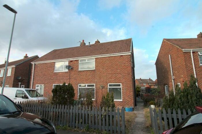 2 Bedroom Semi-Detached House To Rent In Woodland View, West Rainton, DH4