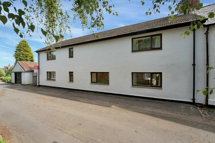 3 Bedroom Cottage For Sale In Main Street, Belton In Rutland, LE15