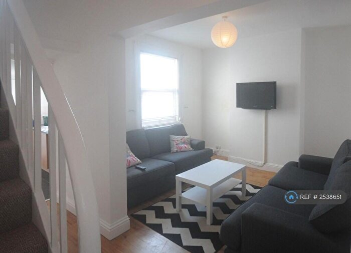 4 Bedroom Terraced House To Rent In Granville Street, Cheltenham, GL50