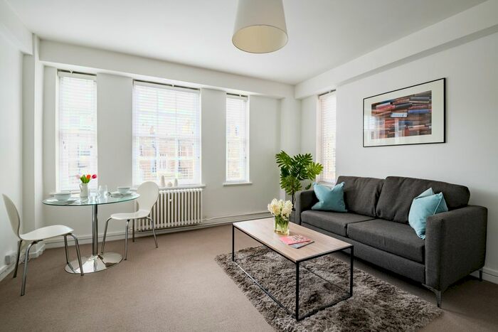 1 Bedroom Flat To Rent In Howard House Dolphin Square, London, SW1V