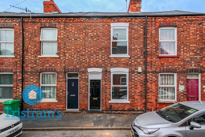 2 Bedroom Terraced House To Rent In Gatling Street, Nottingham, NG7
