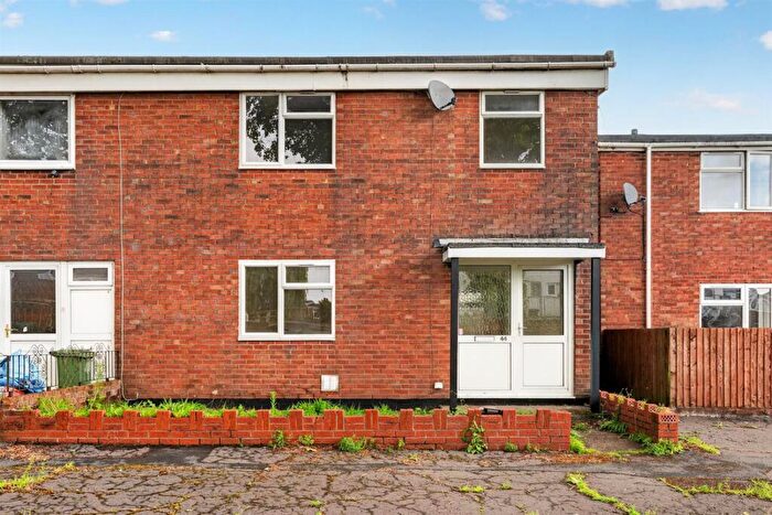 3 Bedroom Semi-Detached House For Sale In Orchard Lane, Cwmbran, NP44