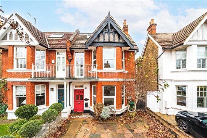 6 Bedroom Semi-Detached House To Rent In Palewell Park, Sheen, SW14