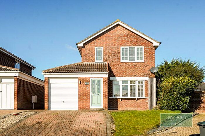3 Bedroom Detached House For Sale In Truro Close, Darlington, DL1