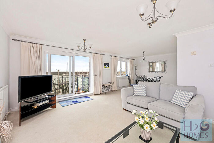 3 Bedroom Apartment For Sale In Collingwood Court, Brighton Marina Village, Brighton, BN2