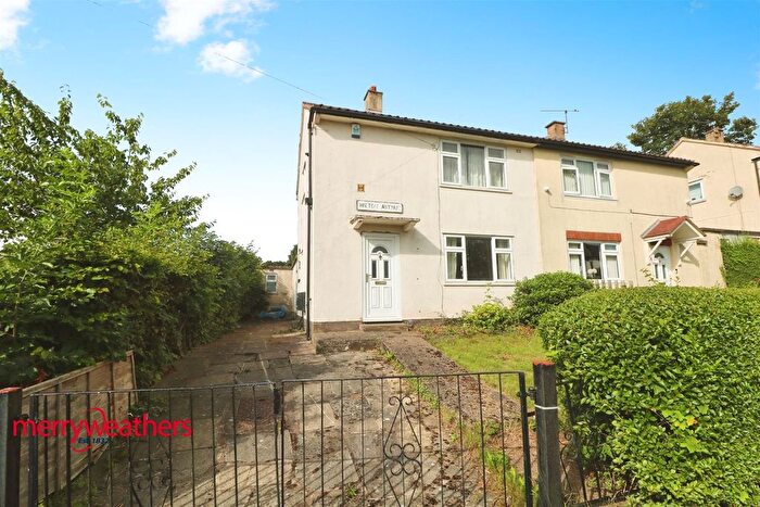 2 Bedroom Semi-Detached House For Sale In Wilton Avenue, Huddersfield, HD2