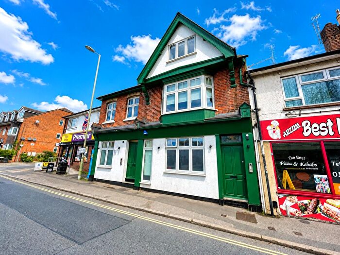 1 Bedroom Apartment To Rent In High Street, Aldershot, Hampshire, GU12