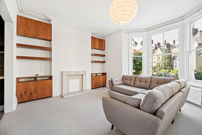 2 Bedroom Flat To Rent In Edith Road, West Kensington, W14