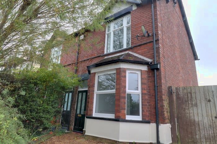 2 Bedroom Property To Rent In Moss Pit, Stafford, ST17